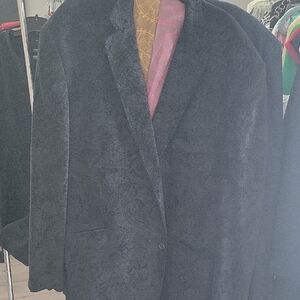 Louis Vuitton Elegant Dark Blazer